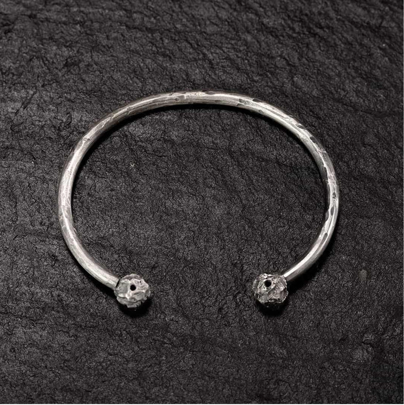 Comment bien entretenir mes bijoux ?