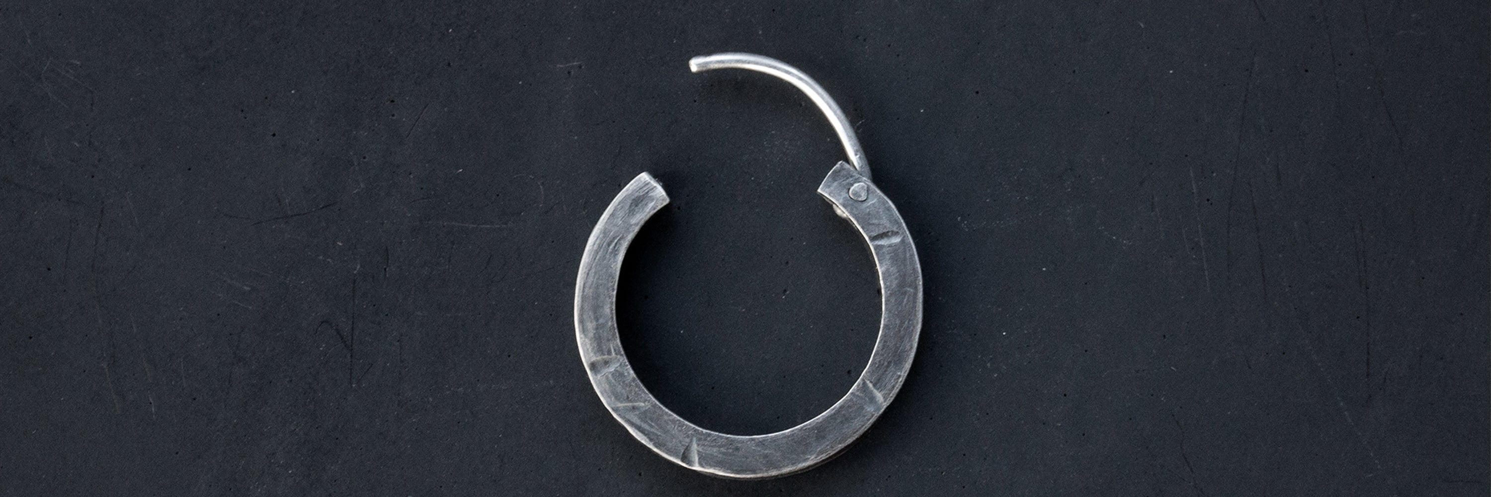 Boucles d'oreilles homme