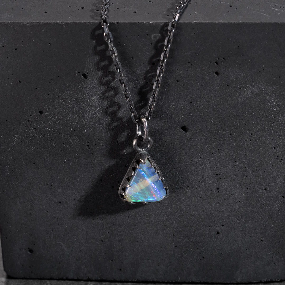 X SILENTIO PENDENTIF OPALE
