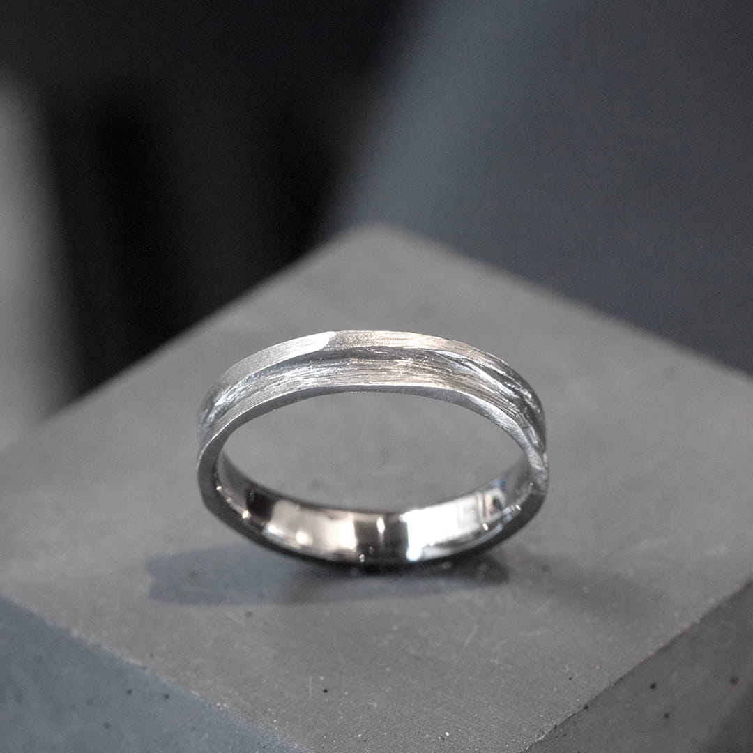 VESPER WHITE GOLD WEDDING RING