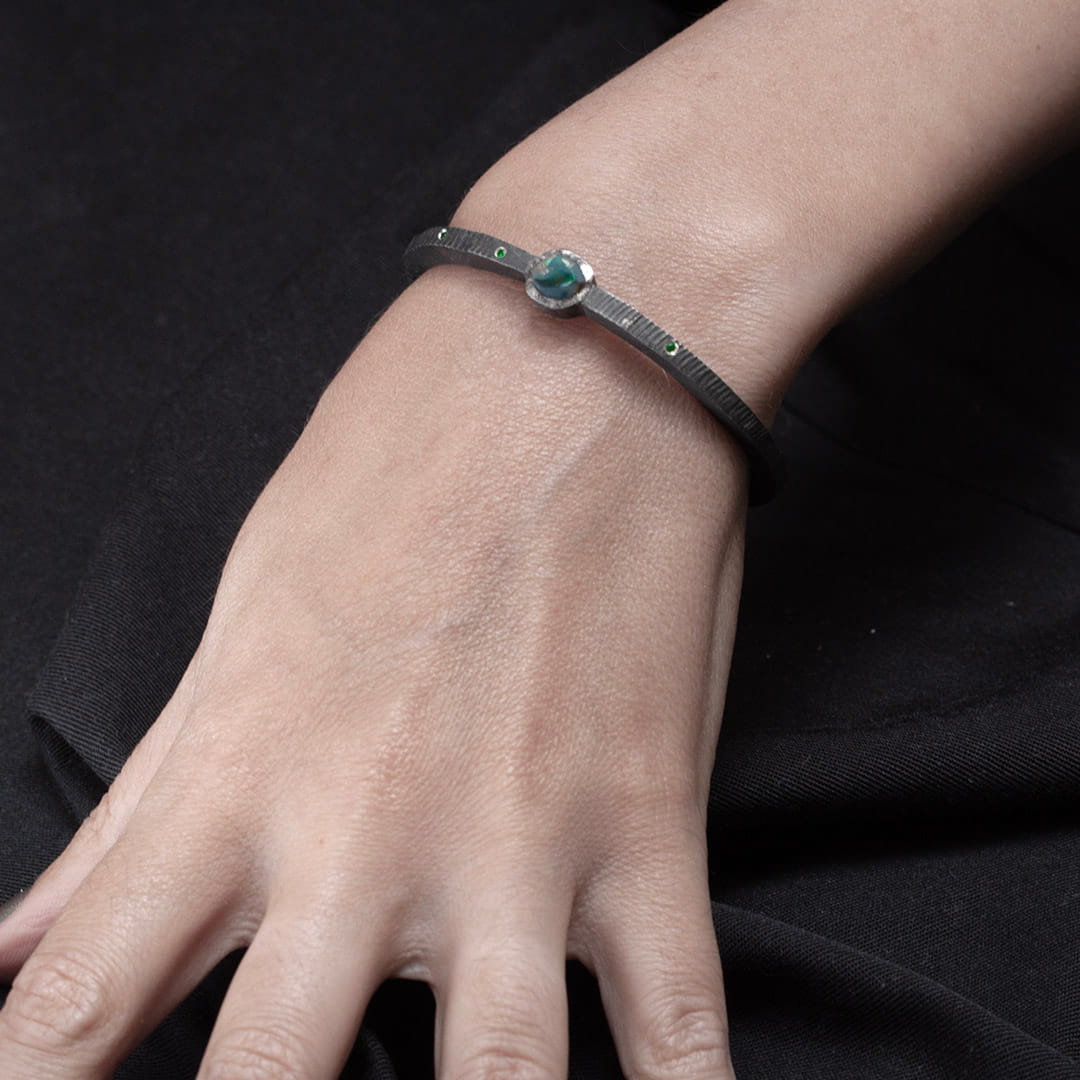 X PROFUNDIS BRACELET ARGENT NOIR ET OPALE BRUTE