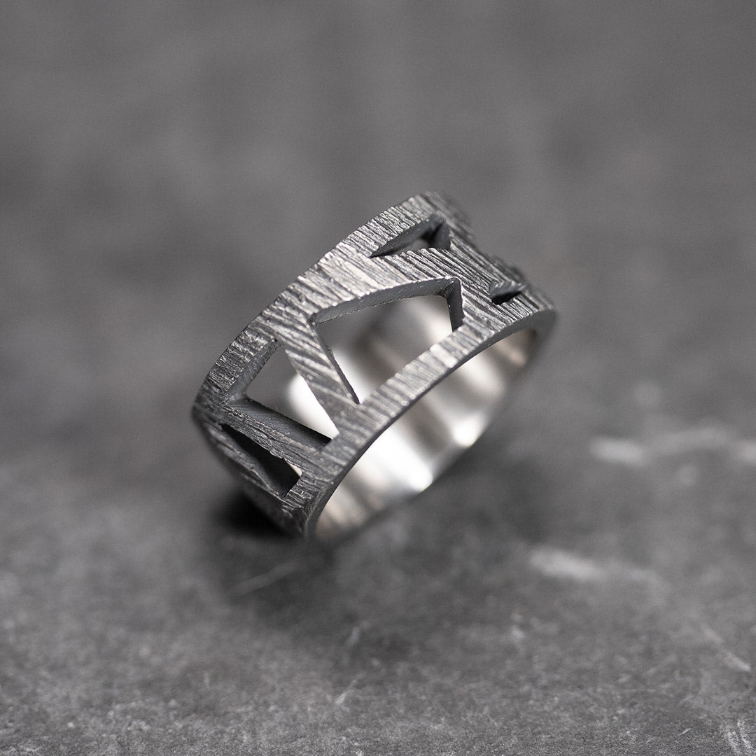 bague ruban géométrique en argent noir