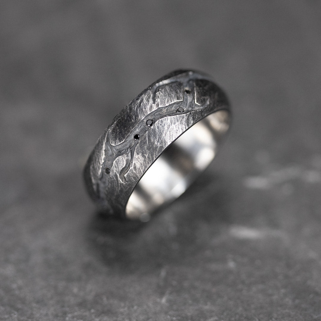 bague homme en argent noir avec diamants noirs