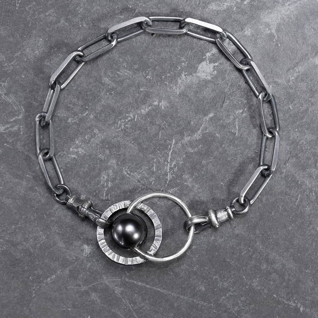 bracelet en argent et perle de tahiti noire