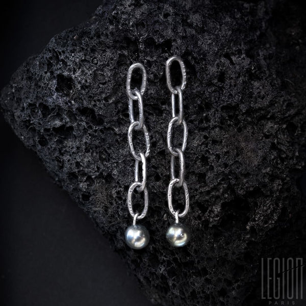 Boucles d'oreilles en argent noir, pièce unique, sur mesure, perles de Tahiti.