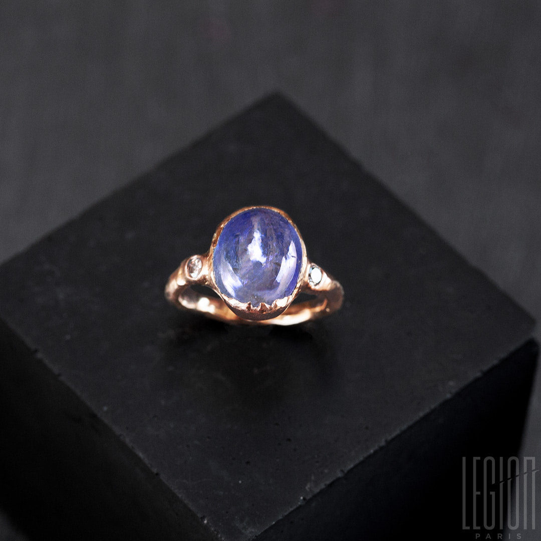 bague de fiançailles, pièce unique, or rouge, Tanzanite, diamants gris
