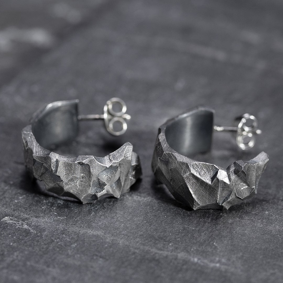 boucles d'oreilles créoles en argent texturé pour femme