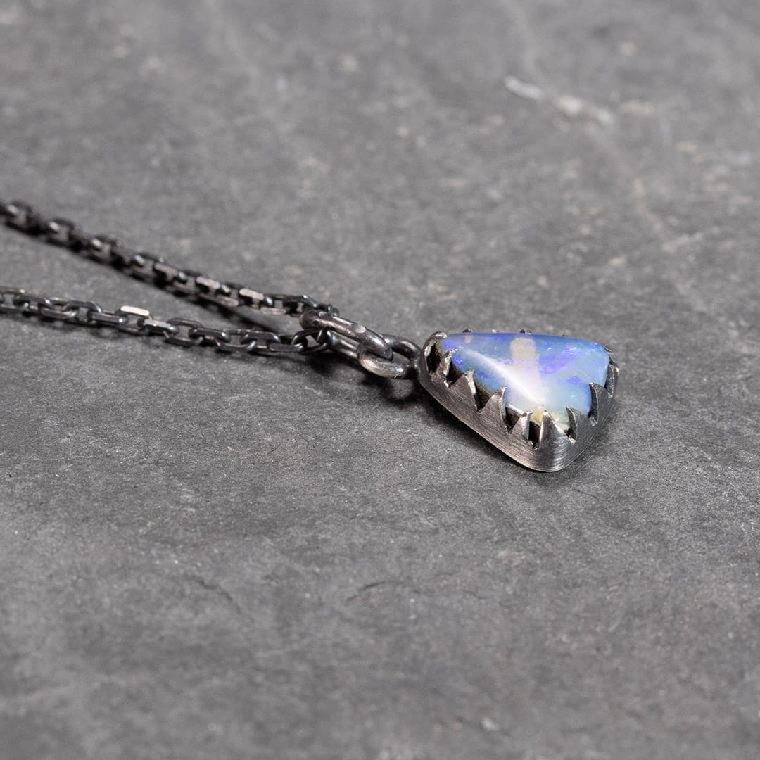 X SILENTIO PENDENTIF OPALE