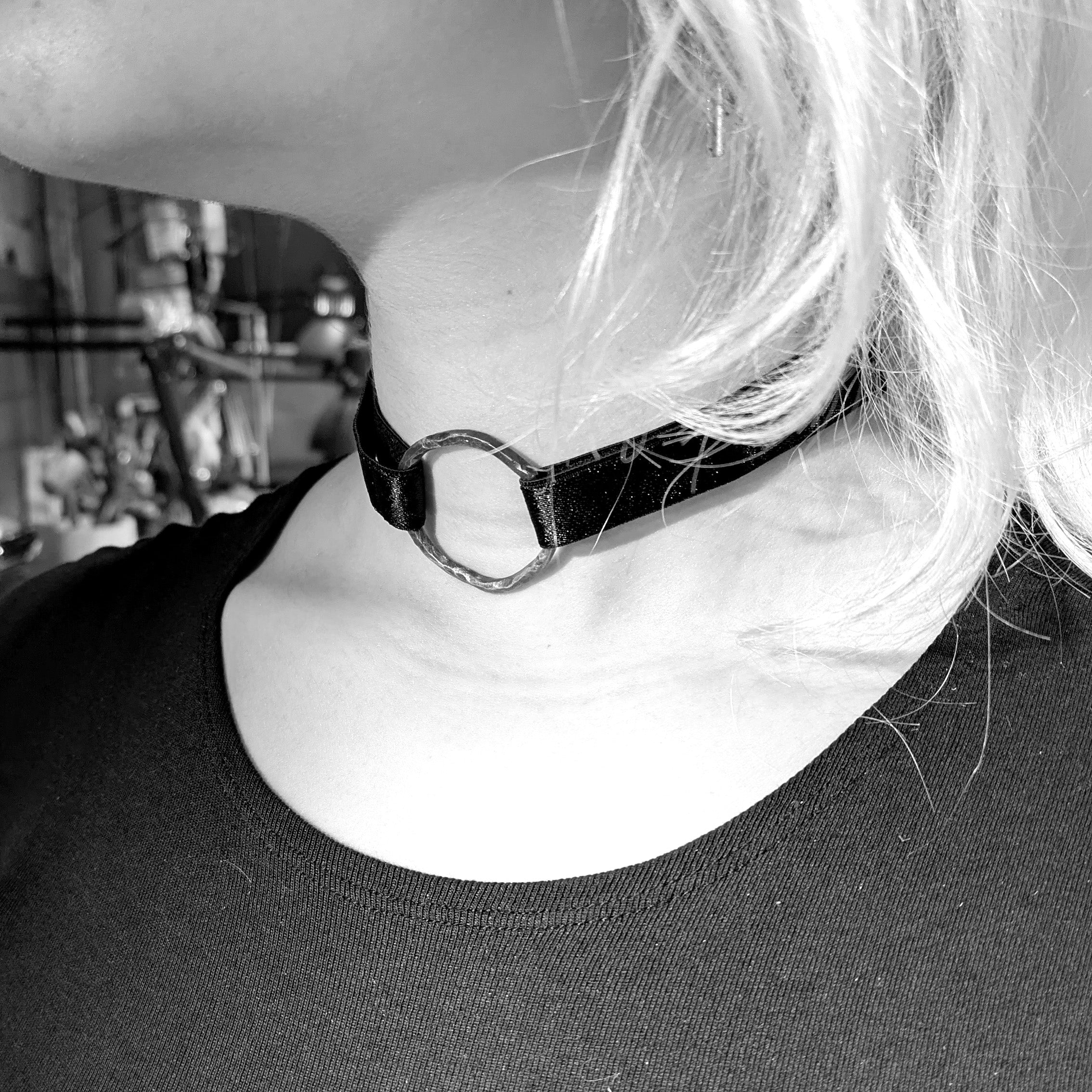 LEGION PARIS X PALOMA CASILE CHOKER