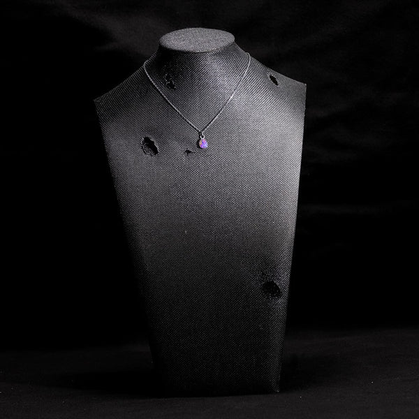 Pendentif en argent noir et opale boulder violette