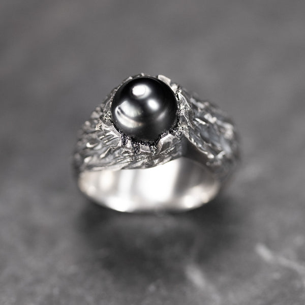 BAGUE EN ARGENT NOIR AVEC UNE PERLE NOIRE