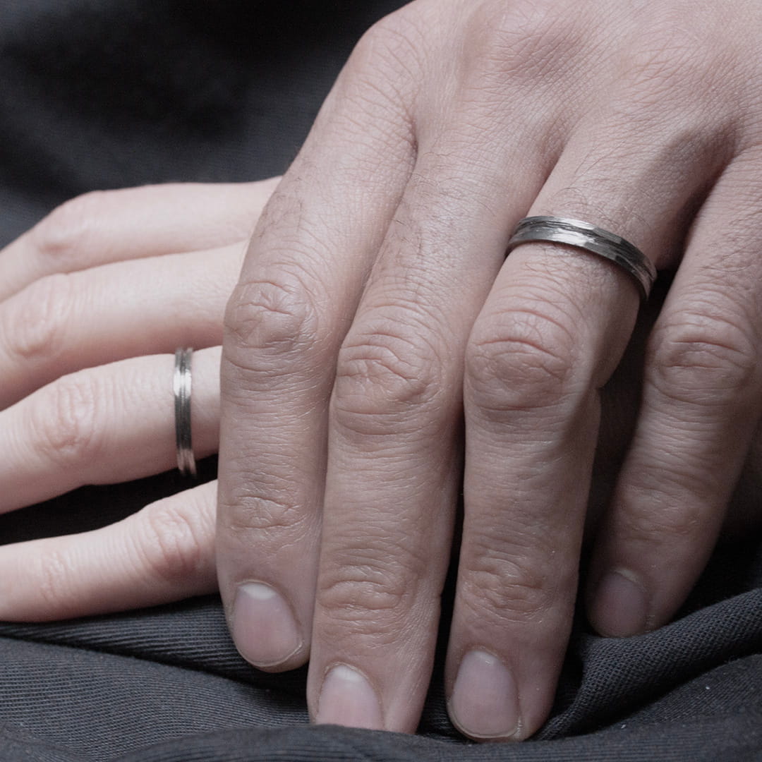 alliances originales en or blanc