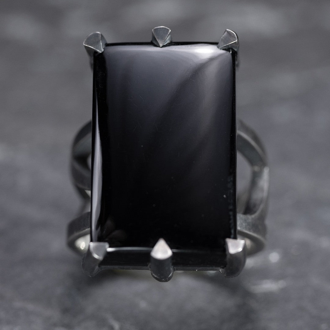 bague large en argent noir et onyx