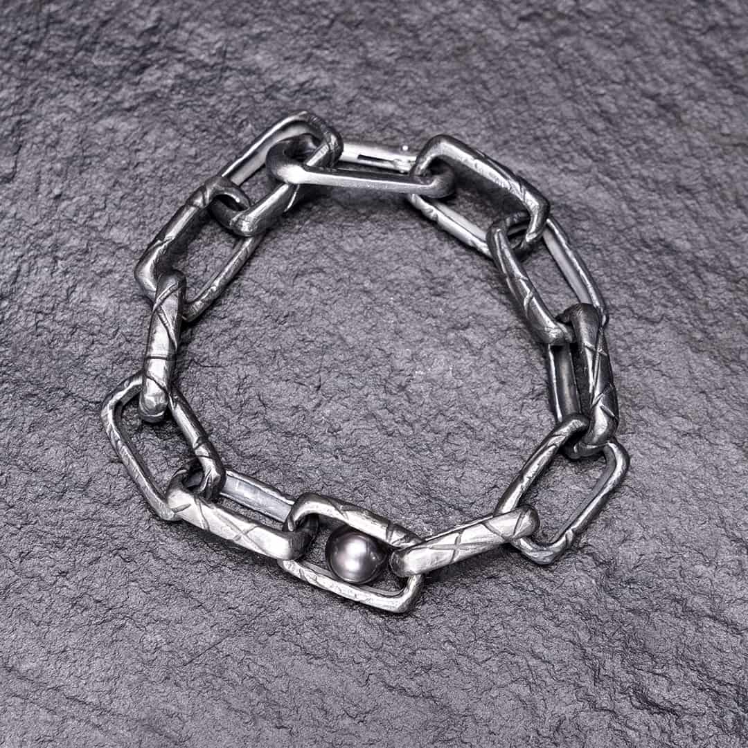 bracelet en argent noir et perle noire de Tahiti