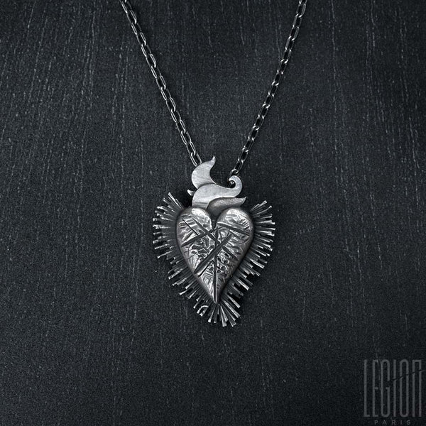 SACRED HEART SILVER PENDANT