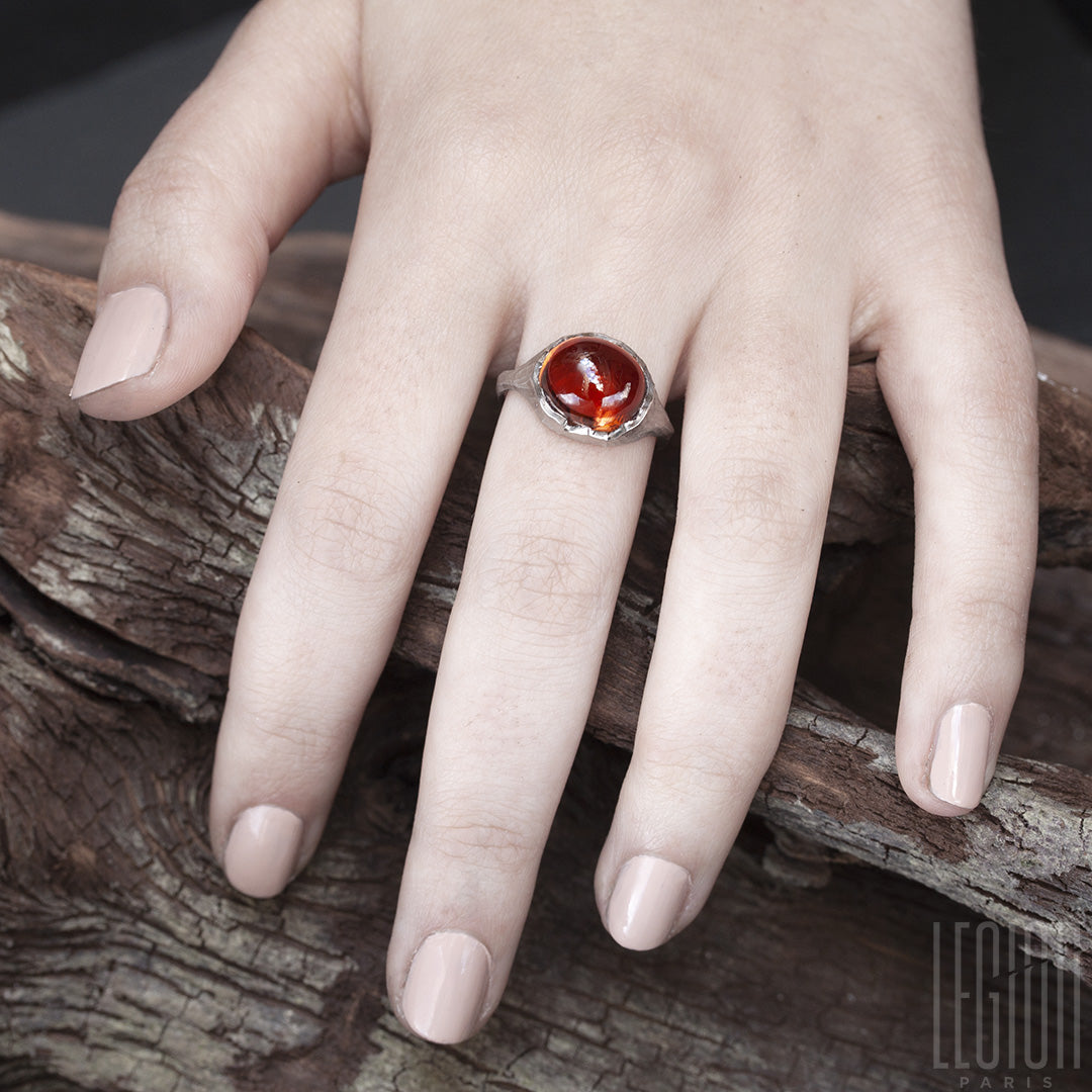 bague pièce unique, sur mesure, en or blanc et tourmaline orange