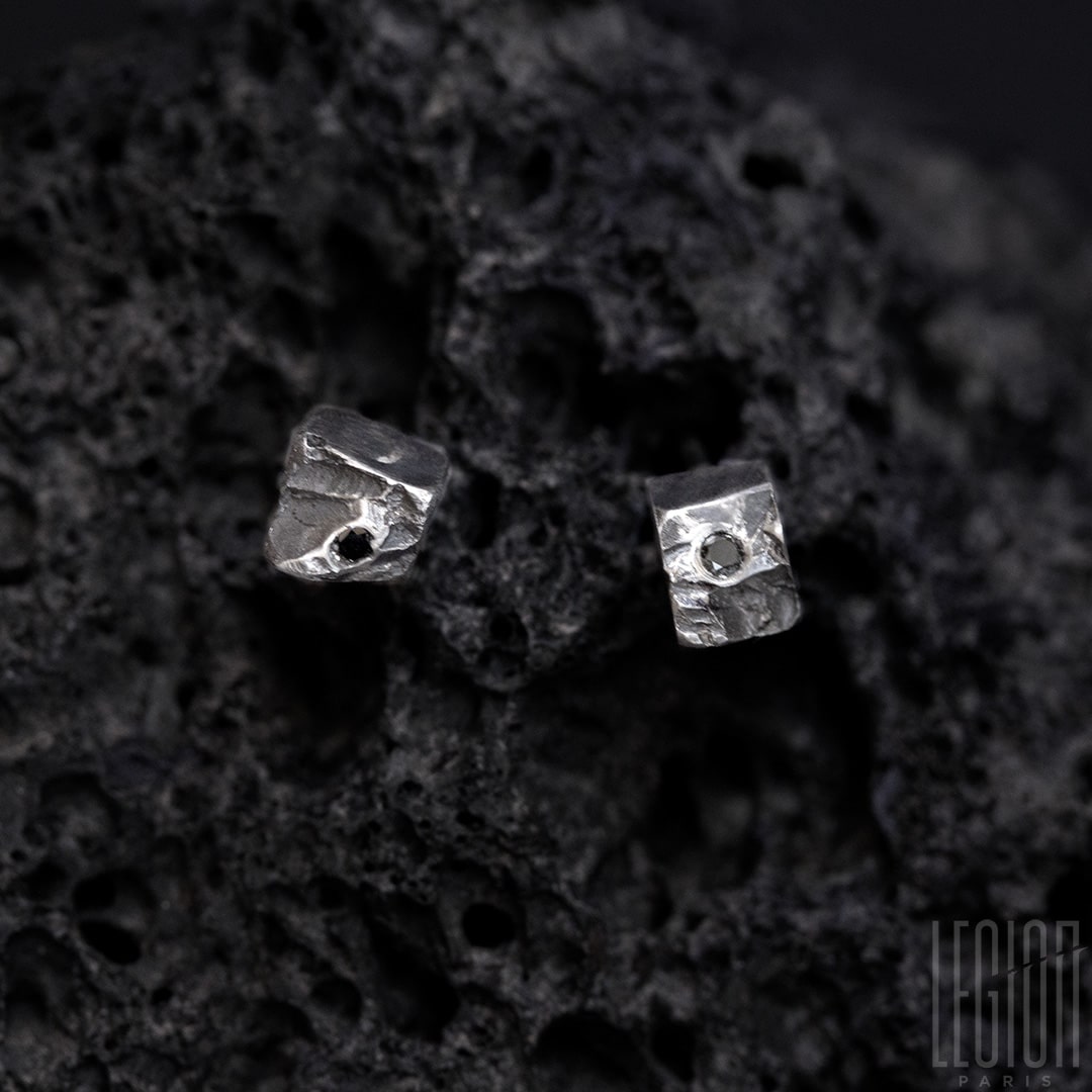 boucles d'oreilles en argent noir, brut, diamant noir