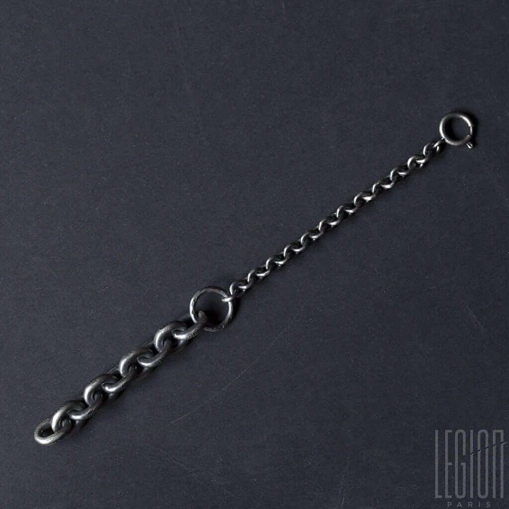 bracelet a plat en chaine en argent noir Legion Paris