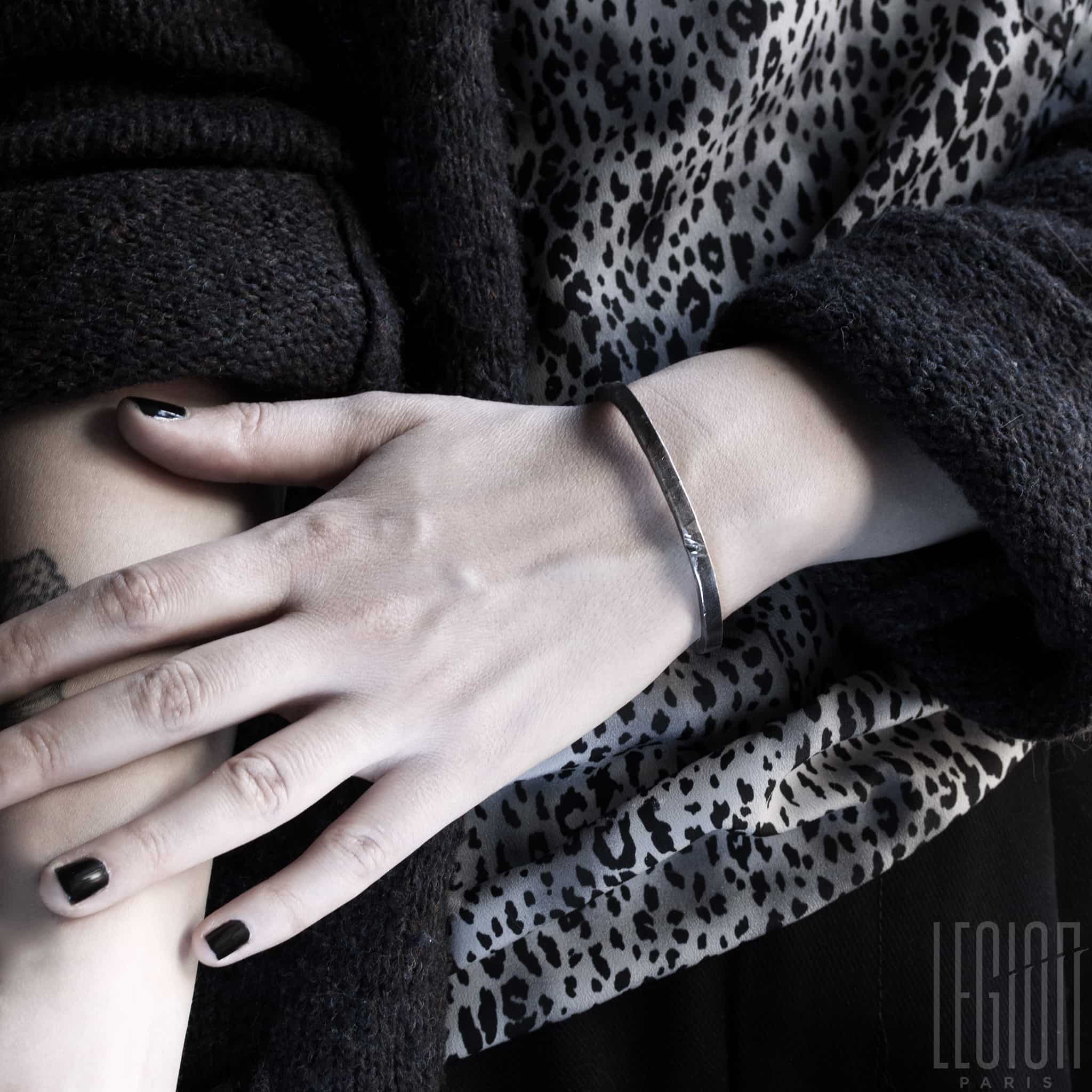 BRACELET JONC EN ARGENT MASSIF MARTELE